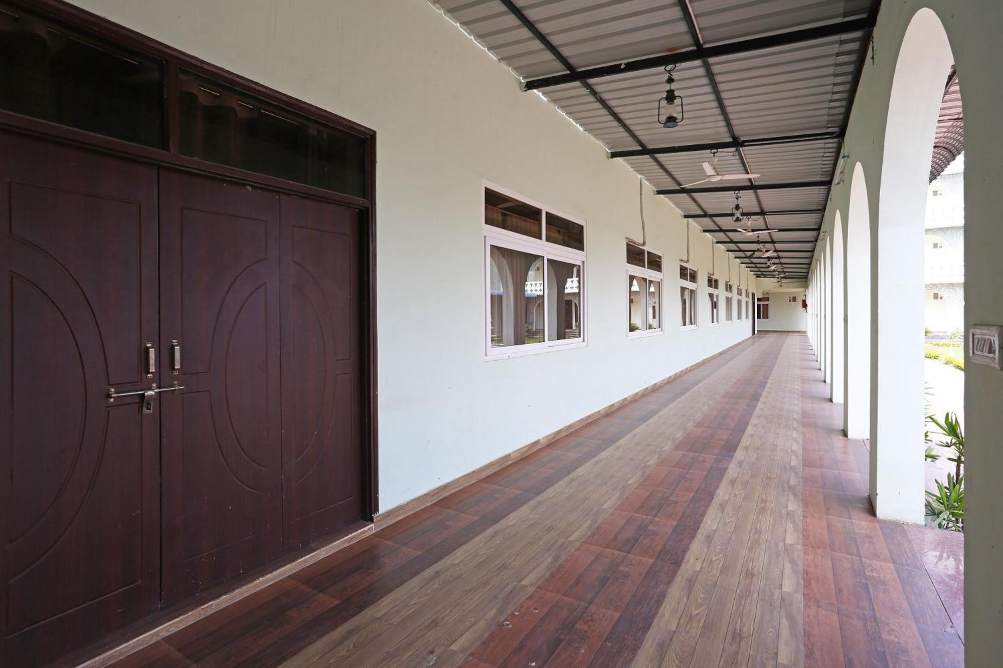Hotel O Radhika Resort Kota (Rajasthan) Exterior foto
